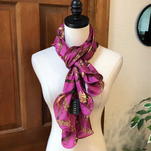 Lauren Ralph Lauren Accessories - Price Firm NWT Lauren Ralph Lauren scarf🌹🌹🌹